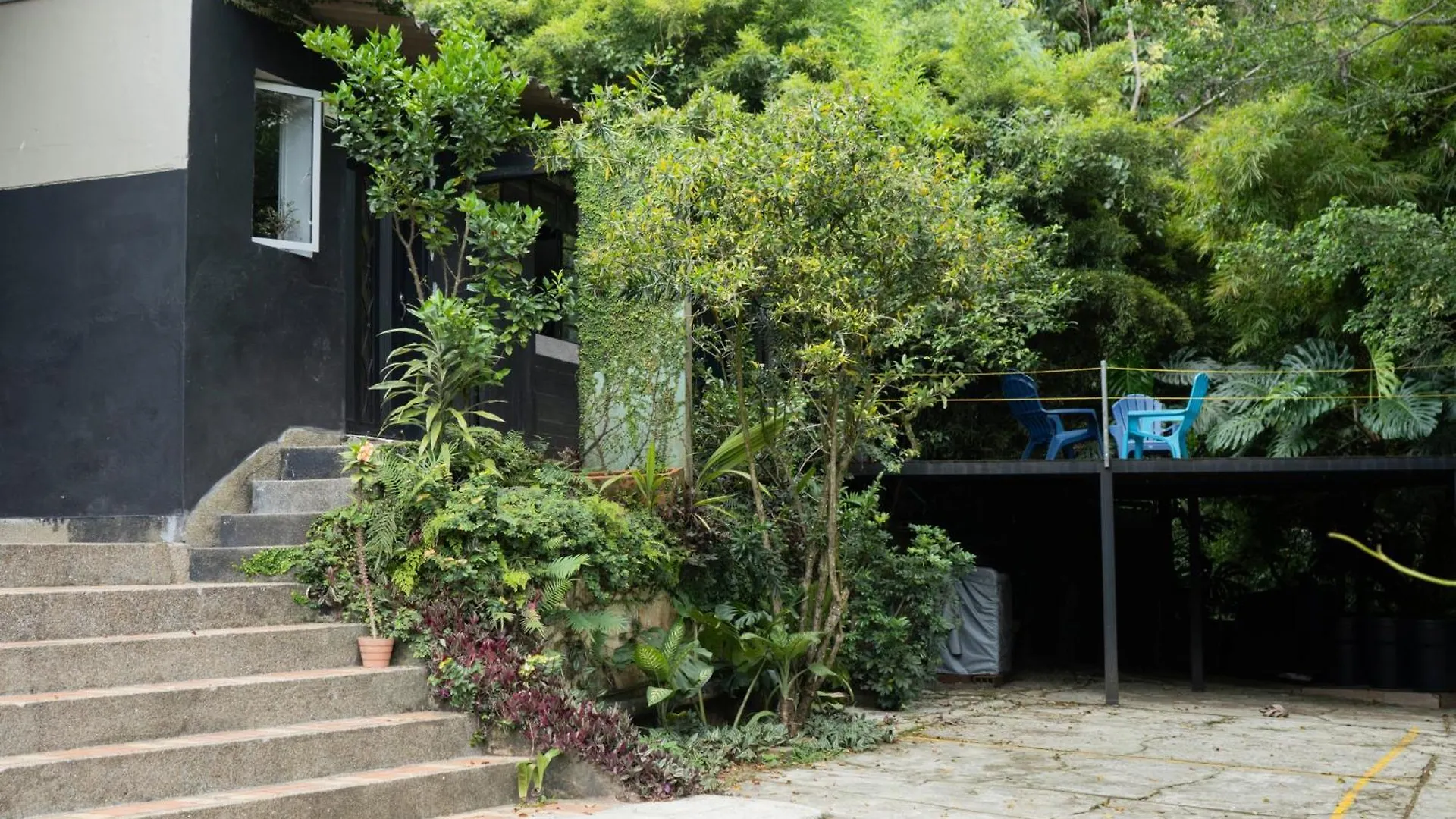 Central House In El Poblado Surrounded By Nature Medellin Holiday home